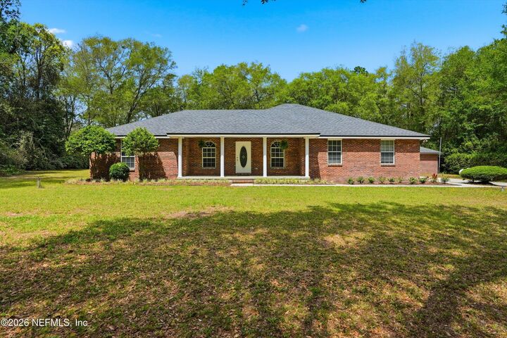 Property Photo:  2478 Halperns Way  FL 32068 