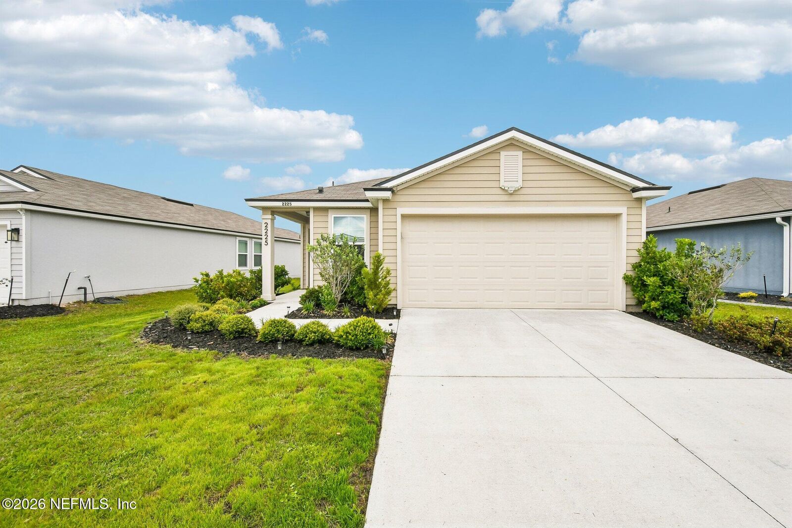 Property Photo:  2225 Willow Gln Lane  FL 32043 
