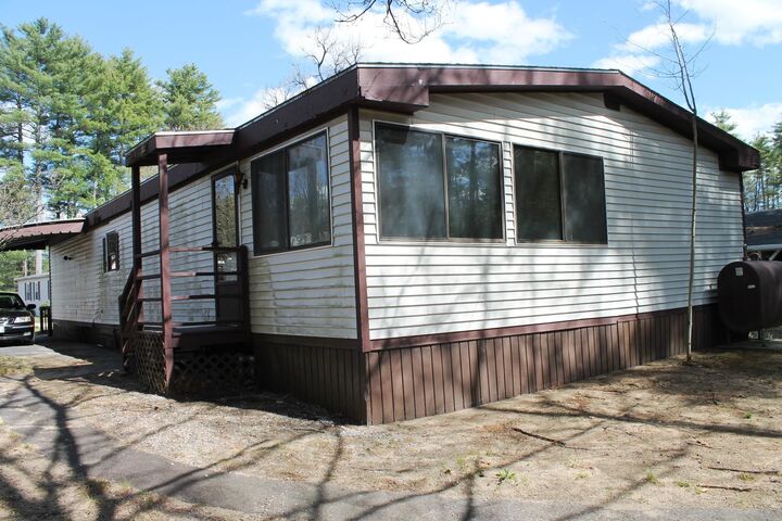 Property Photo:  106 Donald Drive  NH 03045 