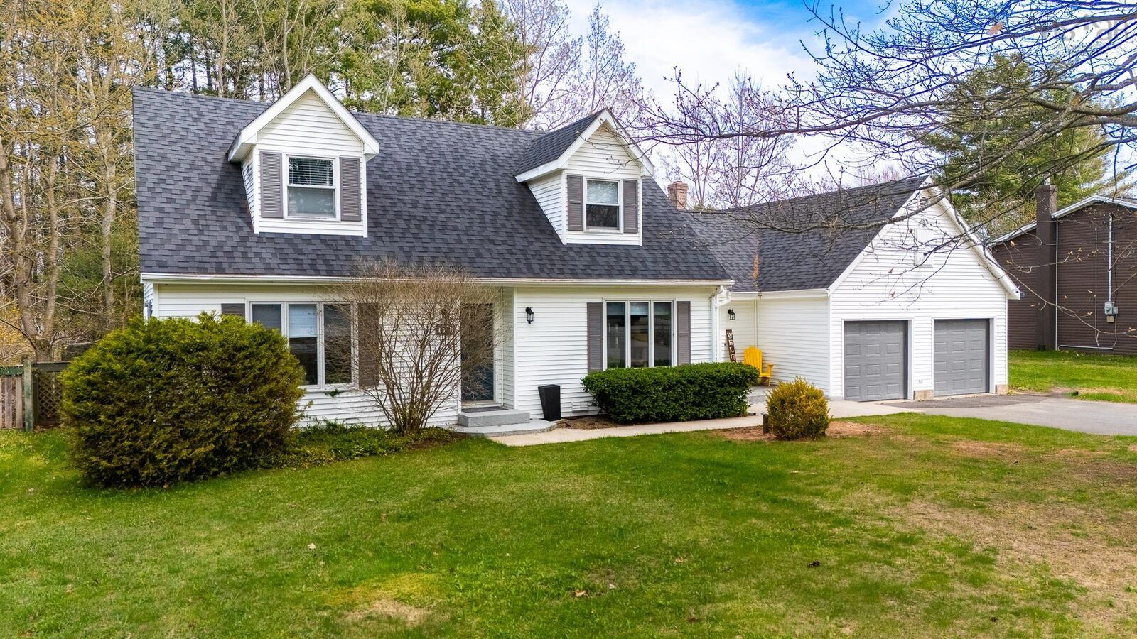 Property Photo:  1558 Meghan Drive Drive  NS B4R 1A1 