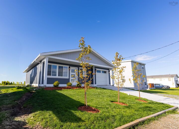Property Photo:  37 Eighth Street Street  NS B1A 4K7 
