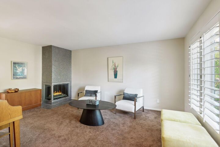 Property Photo:  1058 Cedar View Drive  MN 55405 
