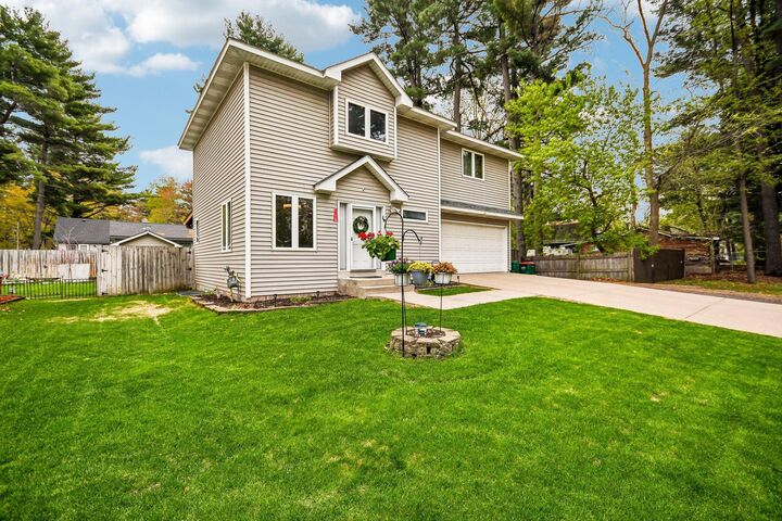 Property Photo:  218 Birch Road  MN 55092 