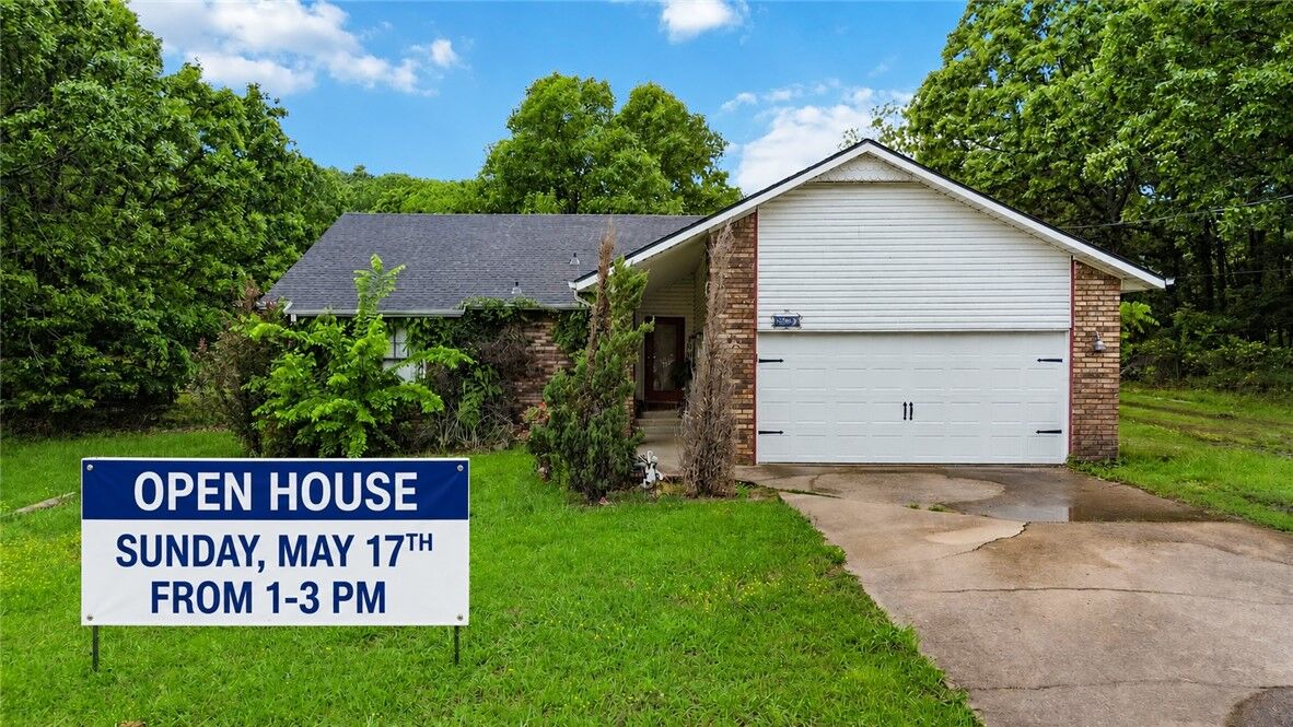 Property Photo: 3830 Primrose Lane AR 72764
