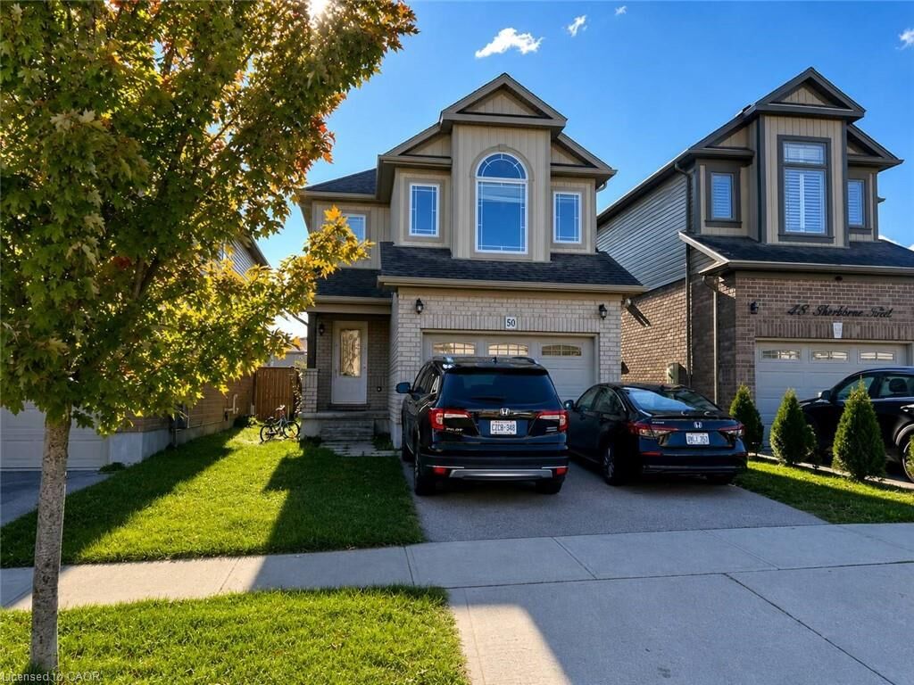 Photo de la propriété:  330 Old Huron Road  ON N2R 0H5 