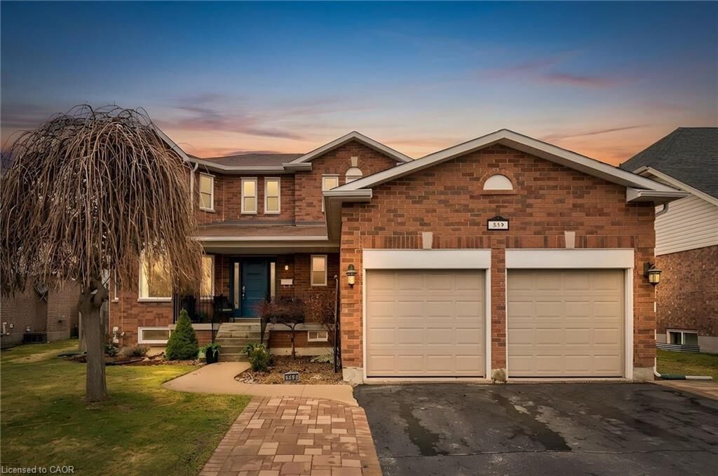 Property Photo:  339 Daniel Crescent  ON N0B 1S0 
