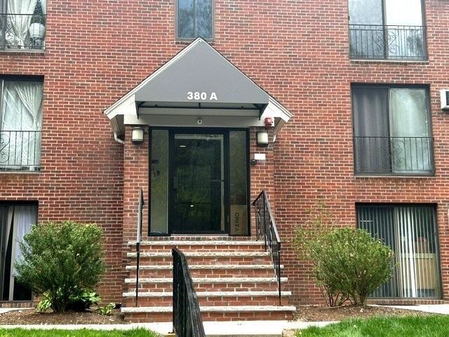 Property Photo:  380 A Great Road 301  MA 01720 