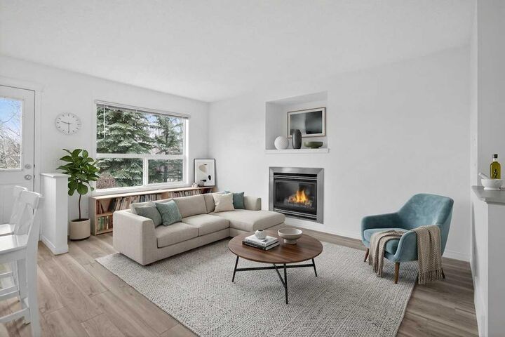 Property Photo:  8050 Cougar Ridge Avenue SW  AB T3H 5S5 