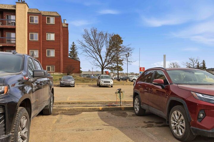 Property Photo:  610 Signal Road 315  AB T9H 4W5 