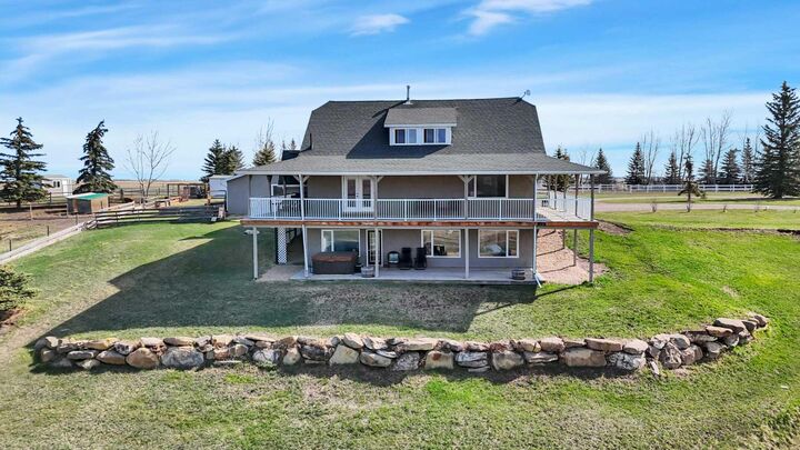 Property Photo: 29426 Range Road 292 AB T0M 0N0