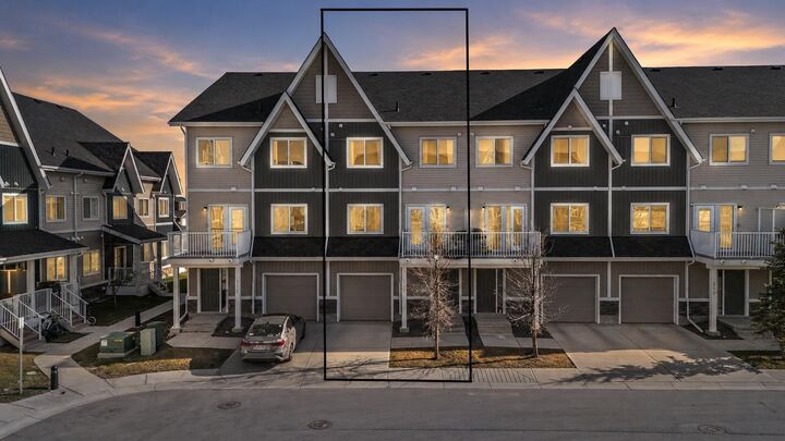 32 Red Embers Parade NE 310 — photo 1