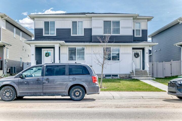 Property Photo:  120 Chelsea Drive  AB T1X 1Z3 