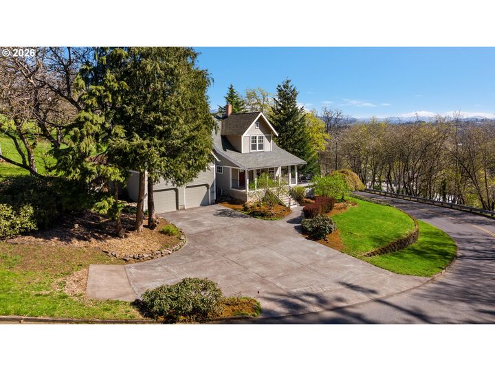 Property Photo:  602 NW 18th Loop  WA 98607 