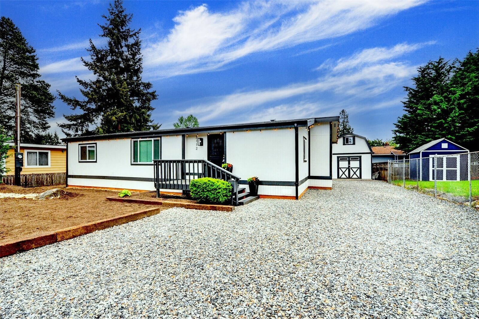 Property Photo:  3112  201st Place SW  WA 98036 