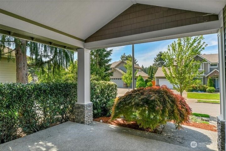 Property Photo: 23914 231st Place SE WA 98038