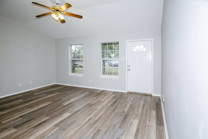 Property Photo:  3209 Grove Circle  TX 76903 