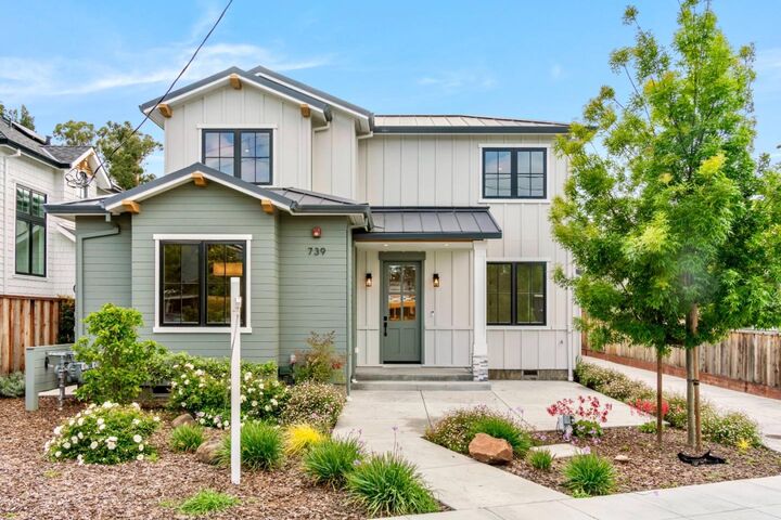 Property Photo:  739-741 Linden Avenue  CA 94010 