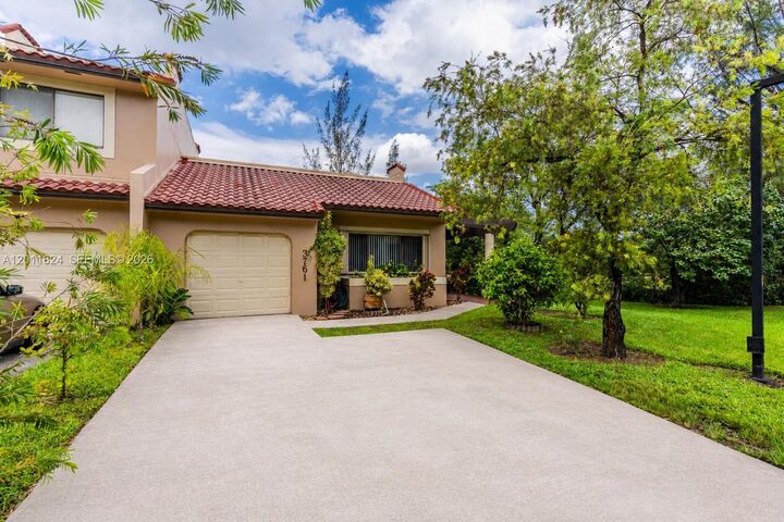 Property Photo:  3761 Alcantara Ave A-79  FL 33178 