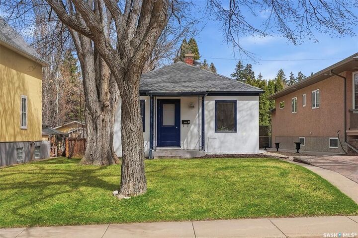 Photo de la propriété:  1117 15th Street E  SK S7N 0R5 