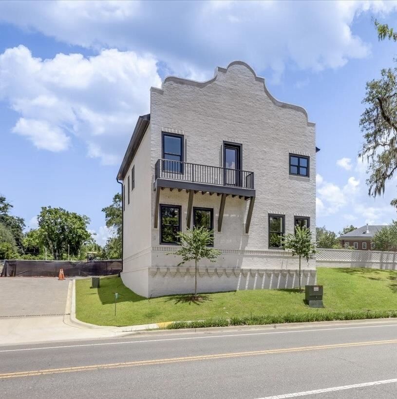 Property Photo: 275 S Franklin Boulevard 6 FL 32301