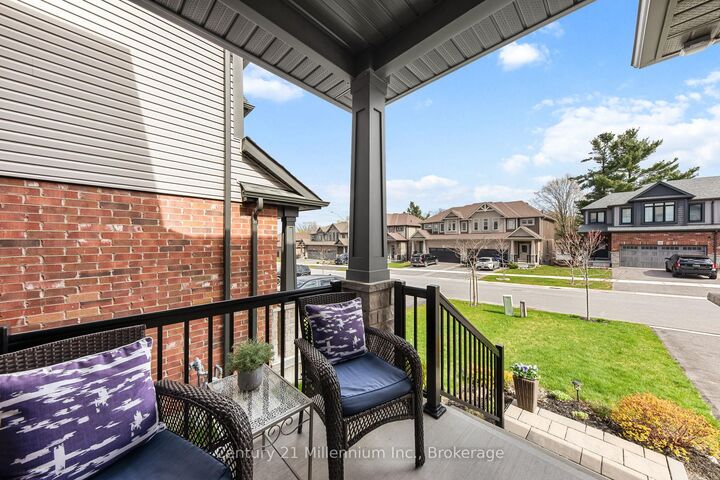 Property Photo: 1010 Wright Drive ON L4R 0E4