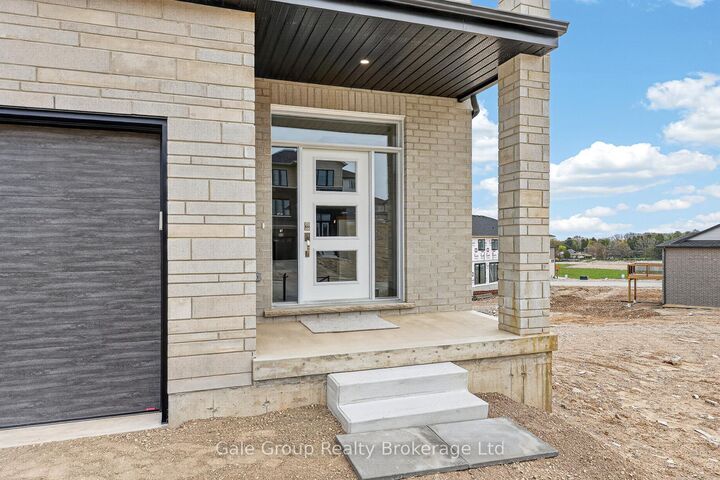 Property Photo: 463 Gillespie Street ON N4S 0G7