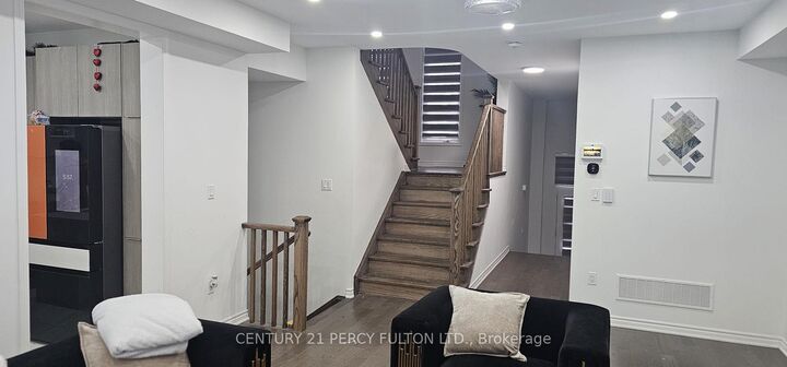 Property Photo: 1877 Narcissus Gardens ON L1Y 0B6