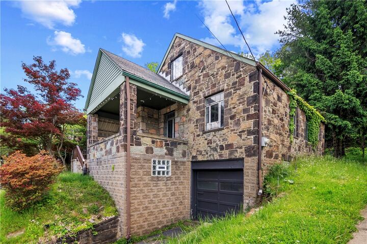 Property Photo:  2214 Laketon Rd  PA 15221 