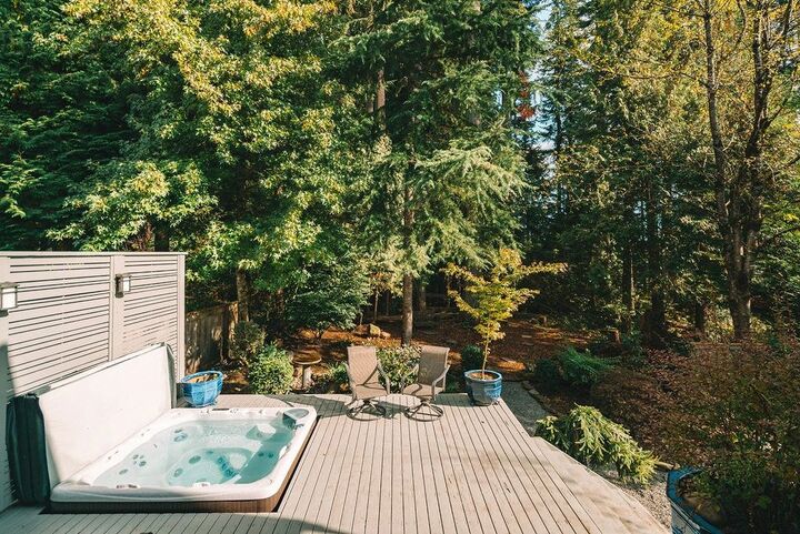 Property Photo:  26 Ashwood Drive  BC V3H 5H2 