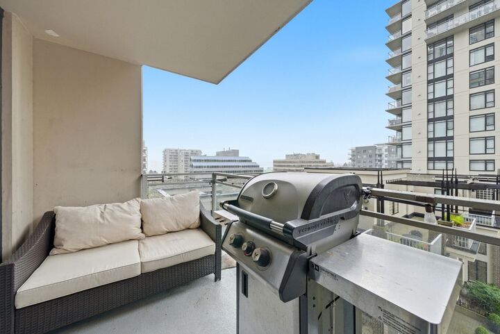 Property Photo:  155 W 1st Street 405  BC V7M 3N8 