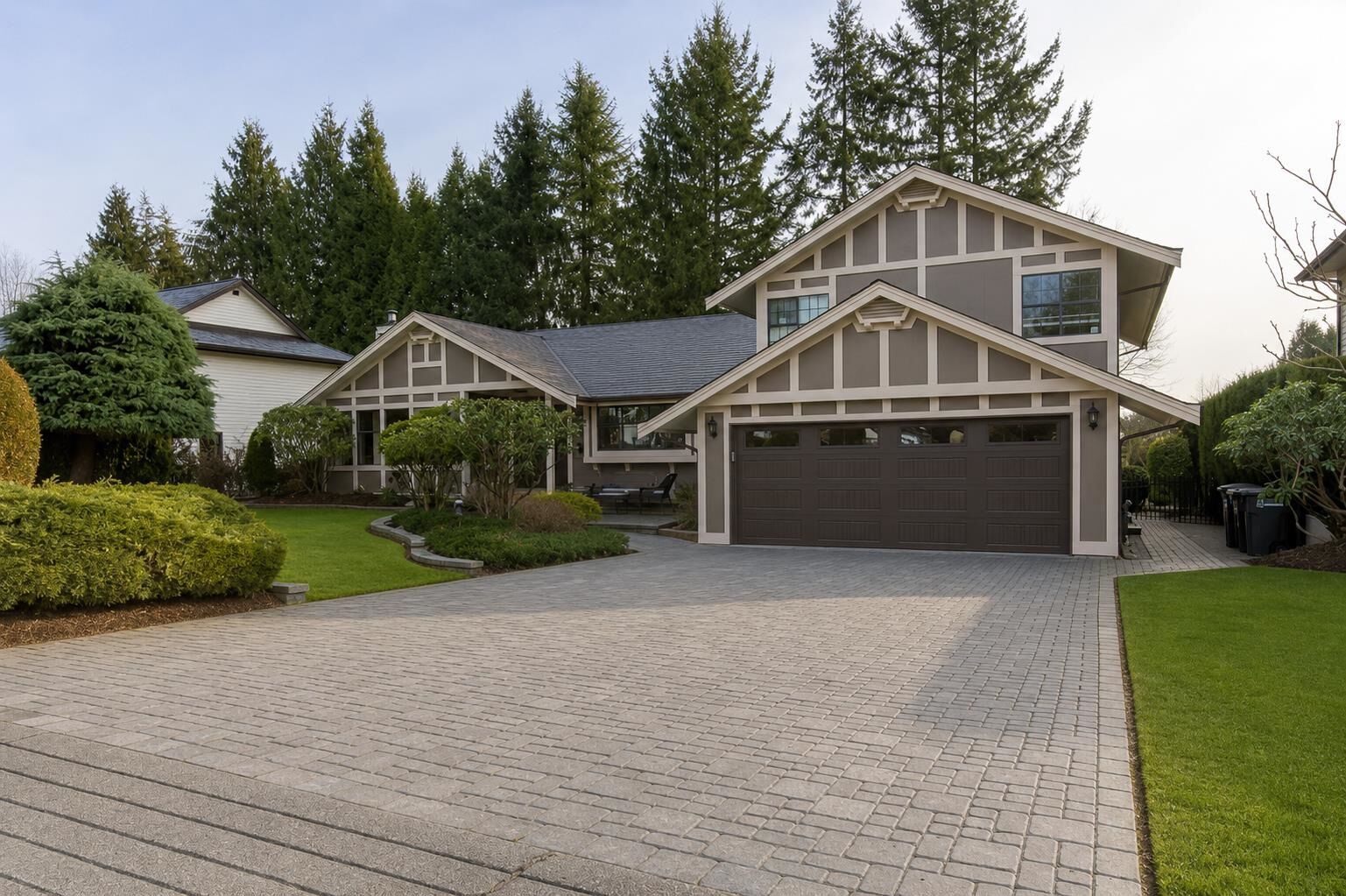 Property Photo:  7960 Westlake Street  BC V5A 4J9 