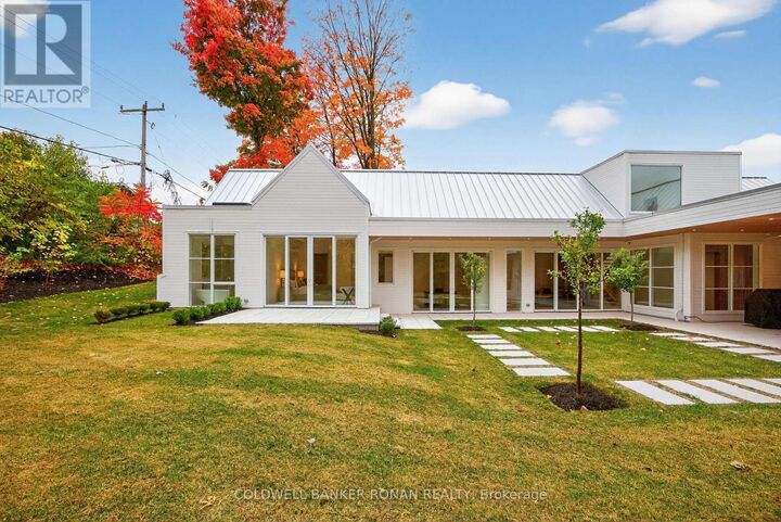 Property Photo:  9 Gray Avenue  ON L9R 1P3 