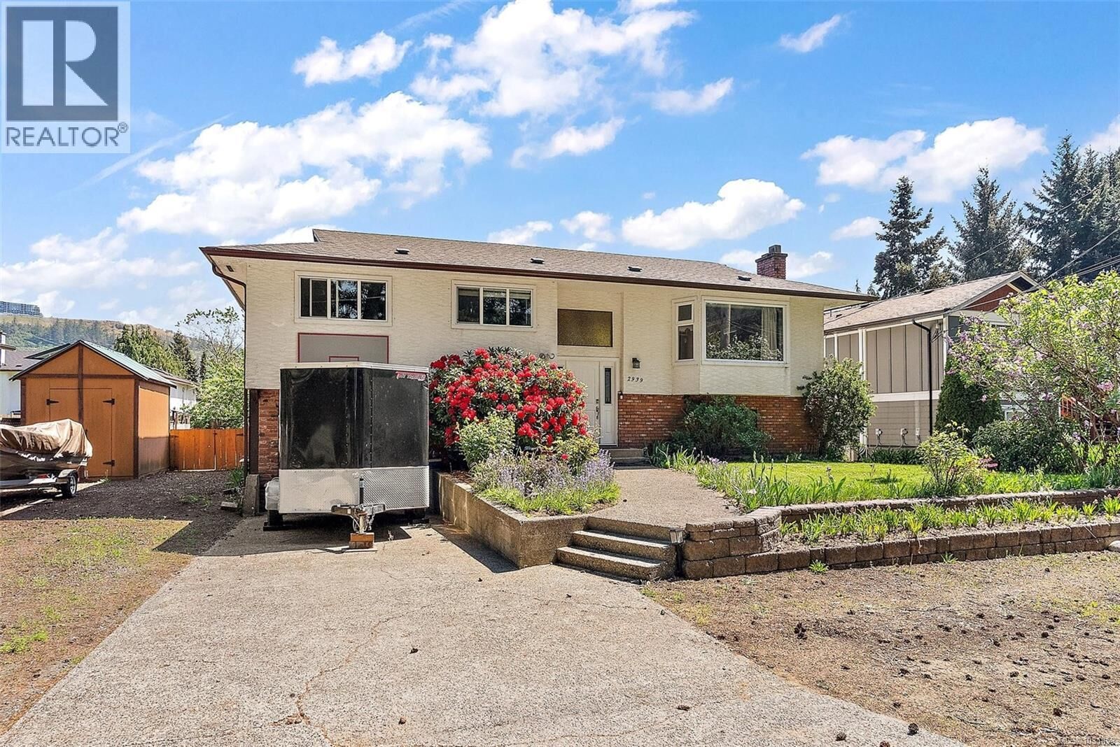 Property Photo:  2939 Humpback Road  BC V9B 5Y9 