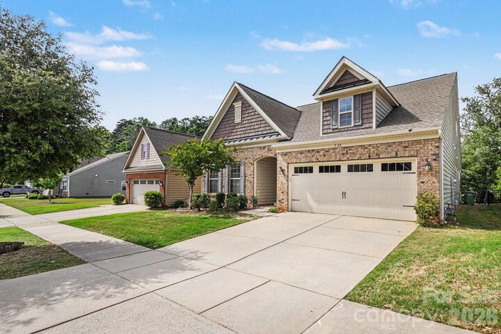 Property Photo: 728 Bearcamp Way SC 29715