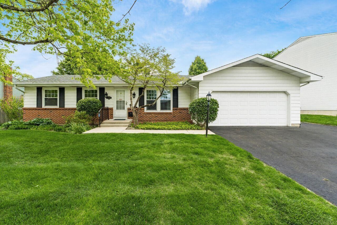 Property Photo:  6959 Ardelle Drive  OH 43068 
