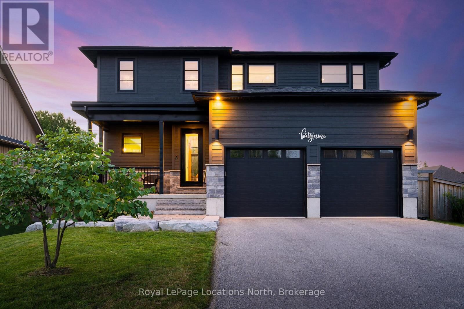 Property Photo:  49 Stanley Street  ON L9Y 0G7 