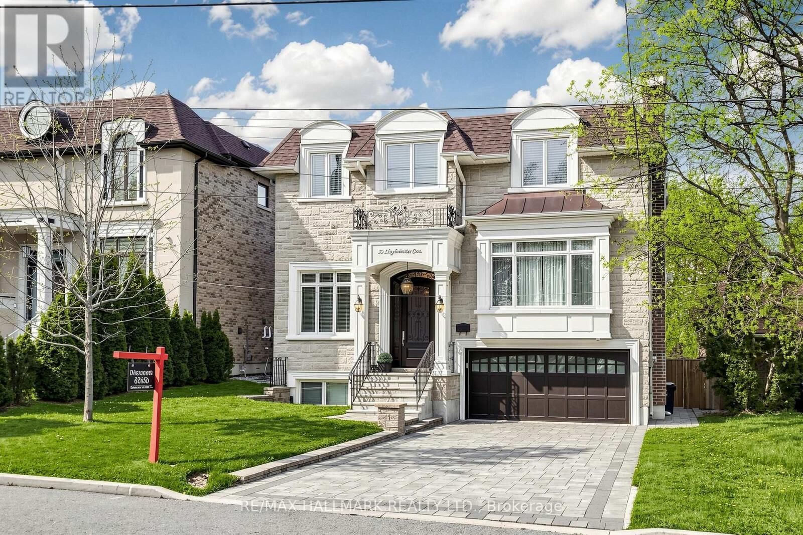 Property Photo:  50 Lloydminster Crescent  ON M2M 2S1 