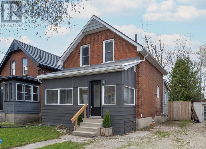 Property Photo:  383 Douro Street  ON N5A 3S8 