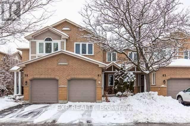Property Photo:  833 Scollard Court 81  ON L5V 2B4 