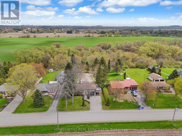 Property Photo:  5701 Ochonski Road  ON L0B 1M0 