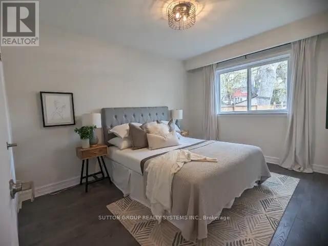Property Photo:  465 Ashdale Avenue 2  ON M4L 2Z3 