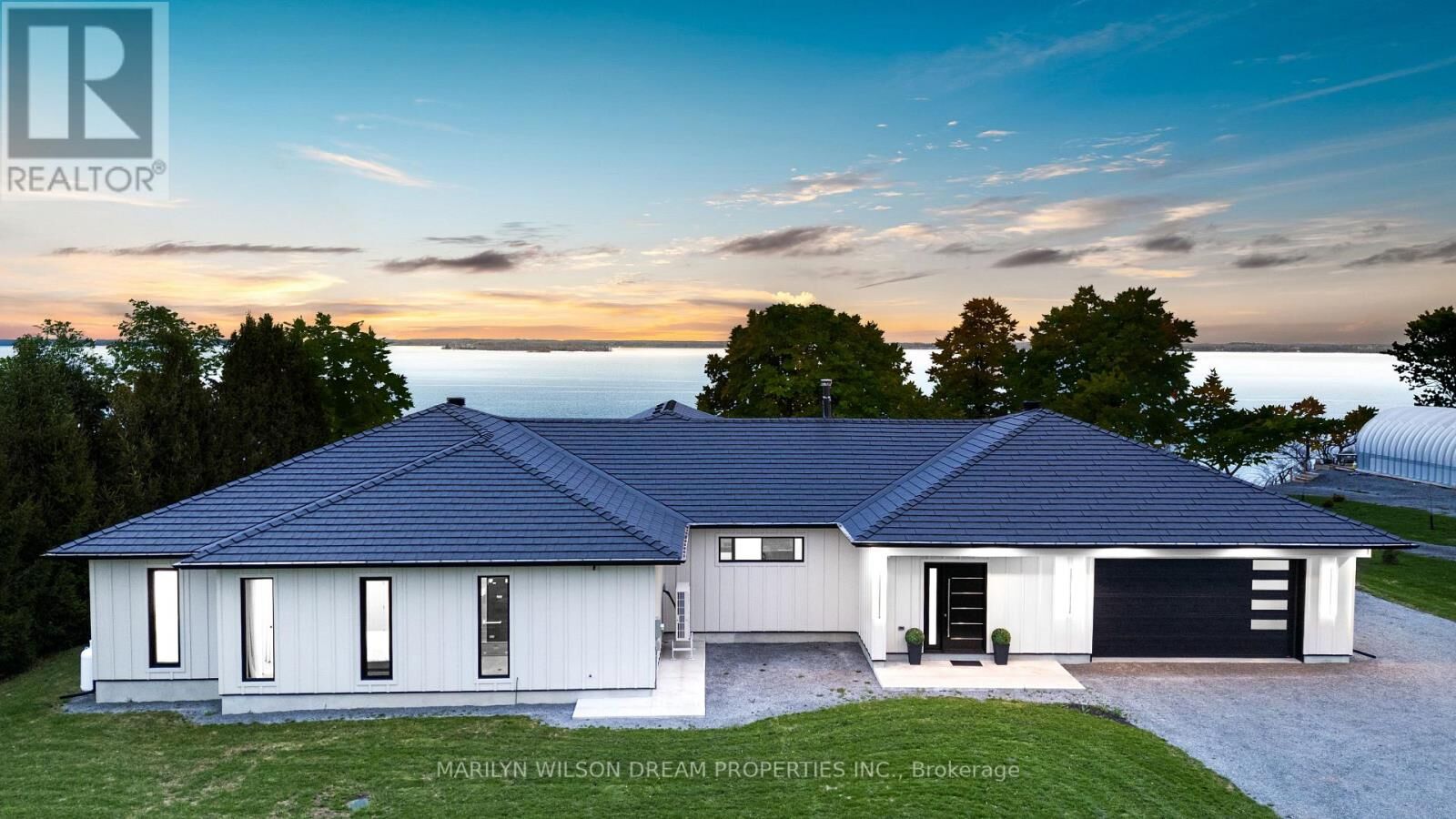 Property Photo:  2486 Howe Island Drive  ON K7G 2V6 