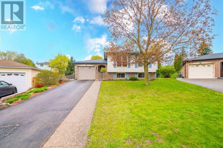 Property Photo:  28 Rudi Court  ON N3C 3B5 