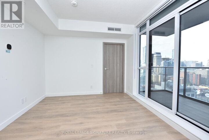 Property Photo:  38 Widmer Street 2501  ON M5V 0P7 