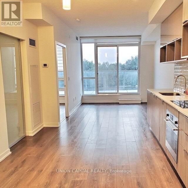 Property Photo:  52 Forest Manor Road 201  ON M2J 0E2 