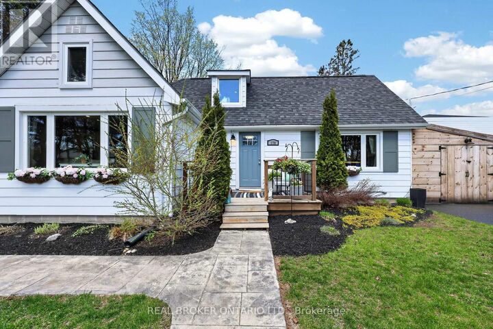 Property Photo:  170 George Street  ON P1P 1E7 