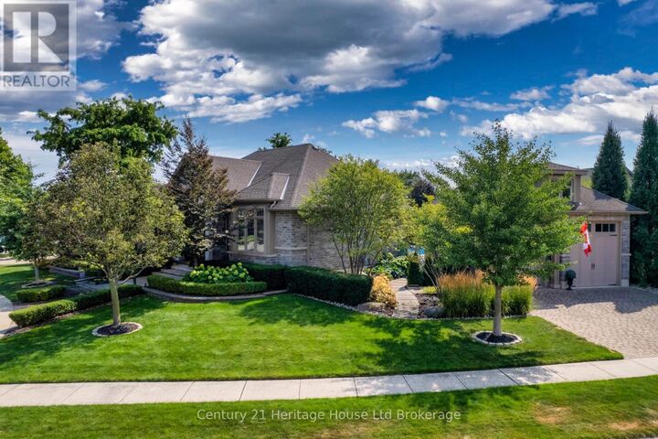 Property Photo:  563 Lakeview Drive  ON N4T 0C7 