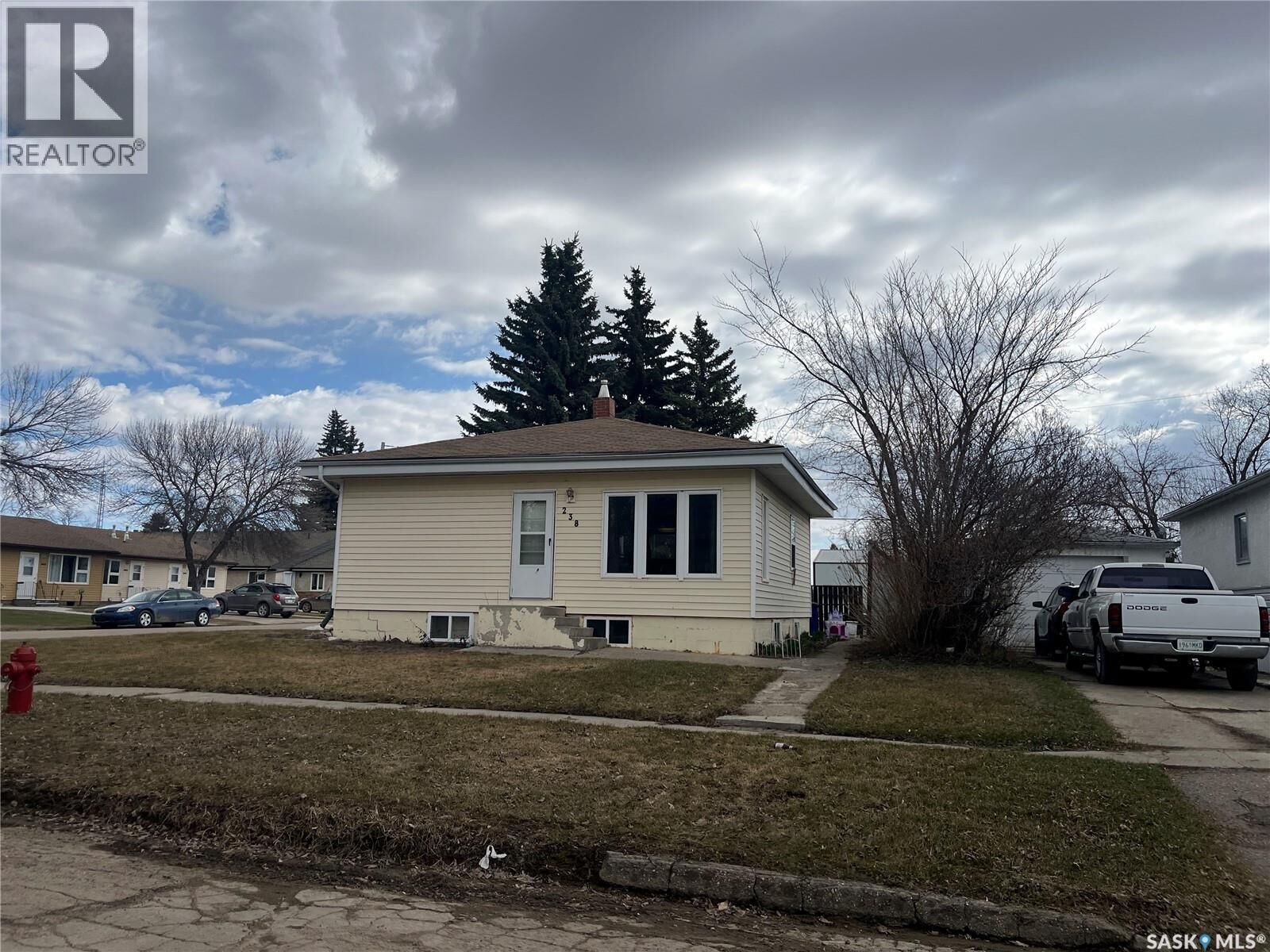 Property Photo: 238 1st Street NW SK S0A 4J0