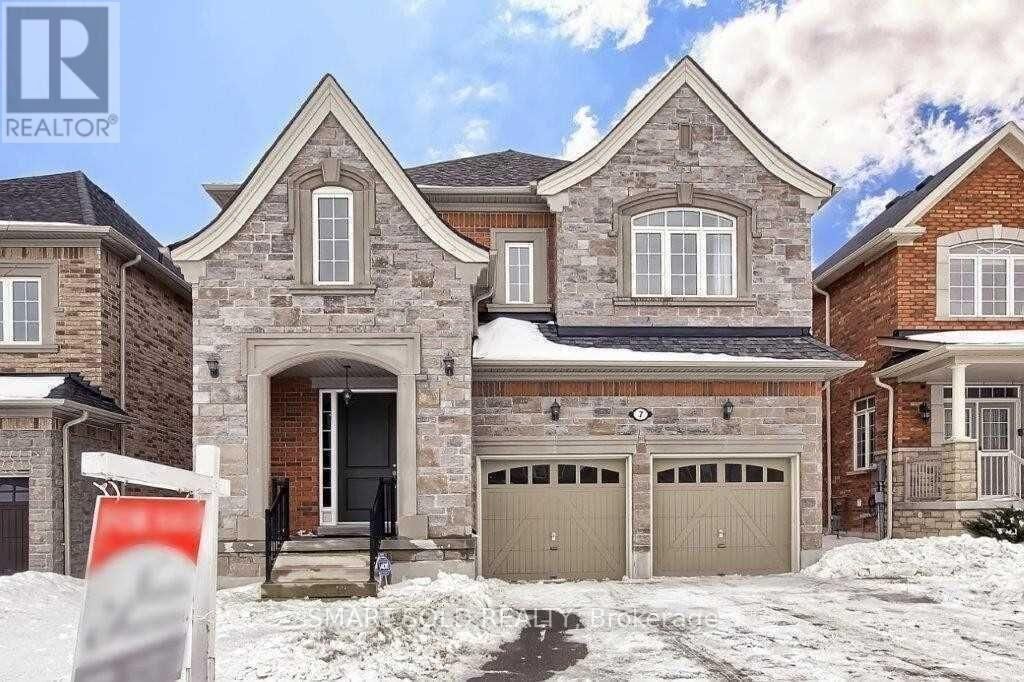 Property Photo:  7 Barletta Drive  ON L6A 4H4 