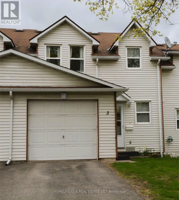 Property Photo:  27 Aldershot Avenue East 3  ON K6V 2P7 